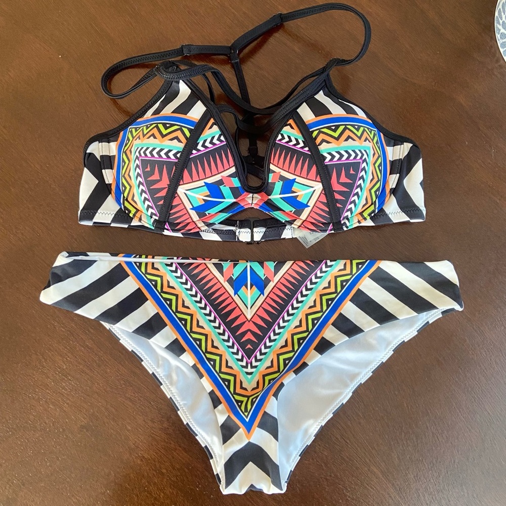 Multicolor Victoria’s Secret Criss-Cross Push Up Bikini